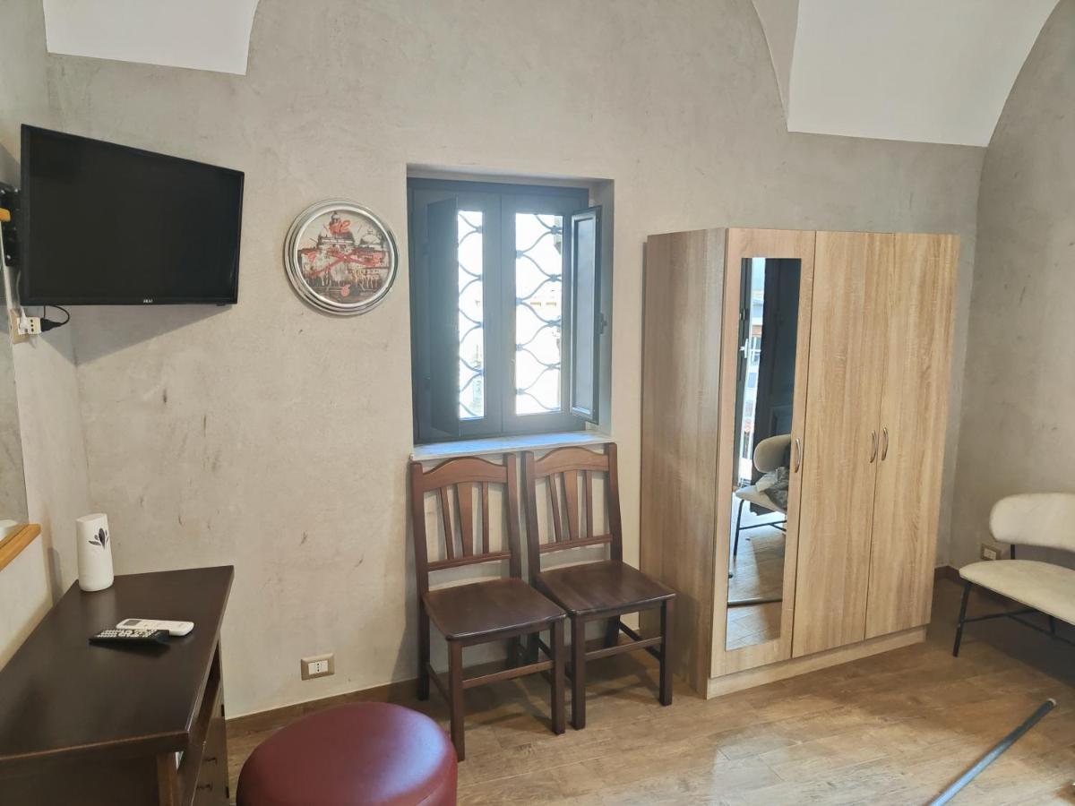 Pantaleone Holiday House Apartment Catania Exterior photo