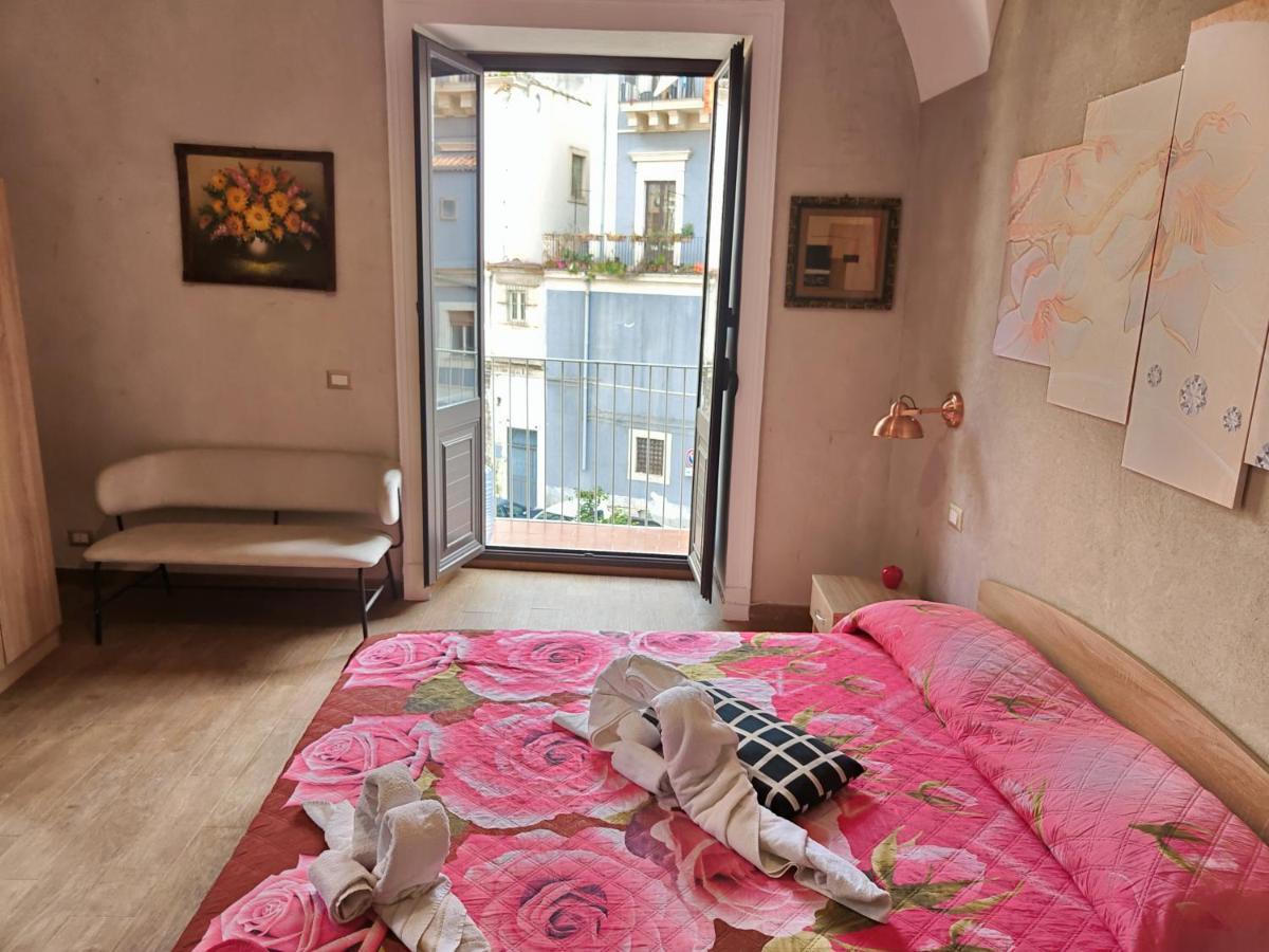Pantaleone Holiday House Apartment Catania Exterior photo
